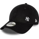 cappellino-curvo-nero-regolabile-9forty-flawless-cord-dei-new-york-yankees-mlb-di-new-era