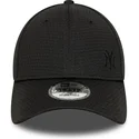 cappellino-curvo-nero-snapback-con-logo-nero-9forty-flawless-mesh-di-new-york-yankees-mlb-di-new-era