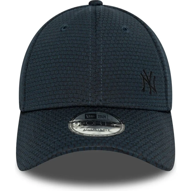 morkbla-snapback-keps-med-bojd-skarm-och-bla-logotyp-9forty-flawless-mesh-new-york-yankees-mlb-fran-new-era