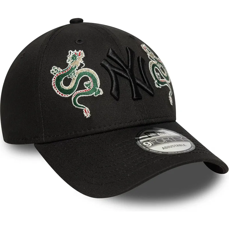 svart-justerbar-bojd-keps-med-svart-logo-9forty-icon-dragon-av-new-york-yankees-mlb-fran-new-era
