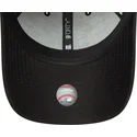 svart-justerbar-bojd-keps-med-svart-logo-9forty-icon-dragon-av-new-york-yankees-mlb-fran-new-era