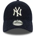 marineblaue-verstellbare-curved-cap-9forty-borg-der-new-york-yankees-mlb-von-new-era