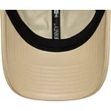 verstellbare-beige-gebogene-kappe-mit-braunem-logo-9twenty-leather-der-new-york-yankees-mlb-von-new-era