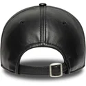 verstellbare-schwarze-9twenty-leder-cap-mit-gebogenem-schirm-der-new-york-yankees-mlb-von-new-era