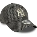 cappellino-nero-regolabile-con-visiera-curva-9twenty-houndstooth-dei-new-york-yankees-mlb-di-new-era