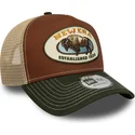 new-era-a-frame-trucker-cap-in-braun-und-grun-mit-buffel-animal-patch