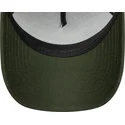 new-era-a-frame-trucker-cap-in-braun-und-grun-mit-buffel-animal-patch