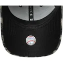 casquette-courbee-noire-ajustable-pour-femme-9forty-cosy-animal-los-angeles-dodgers-mlb-new-era