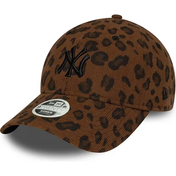 Cappellino curvo leopardo regolabile da donna 9FORTY Leopard Cord dei New York Yankees MLB di New Era