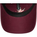 new-era-9twenty-phrase-spicy-verstellbare-damenkappe-in-bordeaux-mit-gebogenem-schirm