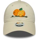 beige-verstellbare-damenkappe-9twenty-phrase-mi-media-naranja-von-new-era
