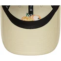 beige-verstellbare-damenkappe-9twenty-phrase-mi-media-naranja-von-new-era