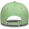 grune-hellgrune-verstellbare-curved-cap-fur-damen-9twenty-bear-von-ac-milan-serie-a-von-new-era