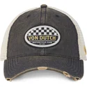 szara-i-biala-czapka-trucker-mac08-od-von-dutch