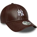 casquette-courbee-marron-ajustable-pour-femme-9forty-topstitch-pu-new-york-yankees-mlb-new-era