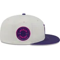 cappello-piatto-beige-e-viola-regolabile-59fifty-clr-dvlp-dei-detroit-tigers-mlb-di-new-era