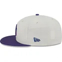 berretto-piatto-beige-e-viola-aderente-59fifty-clr-dvlp-dei-new-york-yankees-mlb-di-new-era