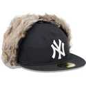 cappello-piatto-nero-aderente-59fifty-winter-dog-ear-dei-new-york-yankees-mlb-di-new-era