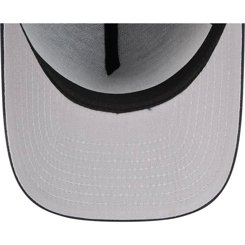 cappellino-curvo-blu-marino-chiuso-59fifty-a-frame-cartoon-di-boston-red-sox-mlb-di-new-era cappellino-curvo-blu-marino-chiuso-59fifty-a-frame-cartoon-di-boston-red-sox-mlb-di-new-era