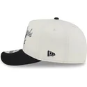 cappellino-curvo-beige-e-nero-snapback-9fifty-a-frame-chainstitch-dei-los-angeles-kings-nhl-di-new-era