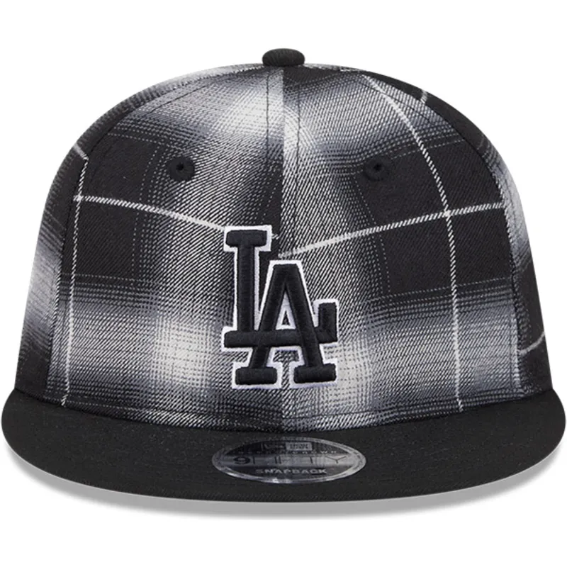 czarna-czapka-z-plaskim-daszkiem-snapback-9fifty-retro-crown-plaid-los-angeles-dodgers-mlb-od-new-era