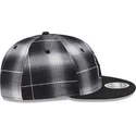 czarna-czapka-z-plaskim-daszkiem-snapback-9fifty-retro-crown-plaid-new-york-yankees-mlb-od-new-era