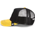 cappellino-trucker-nero-e-giallo-scorpione-deadly-sport-the-farm-di-goorin-bros