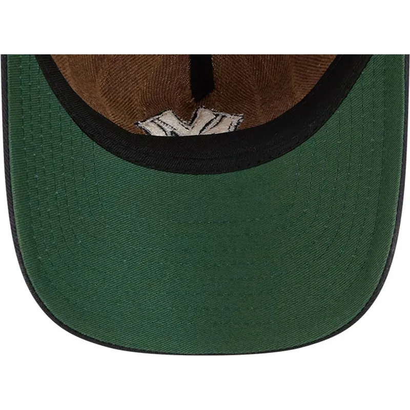 regulowana-brazowo-granatowa-czapka-z-daszkiem-9twenty-a-frame-wool-pinstripe-new-york-yankees-mlb-marki-new-era