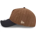 cappellino-curvo-marrone-e-blu-navy-regolabile-9twenty-a-frame-wool-pinstripe-dei-new-york-yankees-mlb-di-new-era