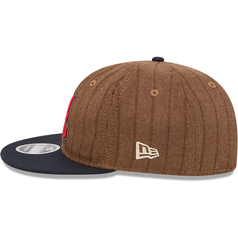 regulowana-czapka-z-daszkiem-w-kolorze-brazowym-i-granatowym-9fifty-retro-crown-wool-pinstripe-atlanta-braves-mlb-marki-new-era