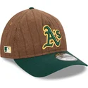 gorra-curva-marron-y-verde-ajustable-9twenty-a-frame-wool-pinstripe-de-oakland-athletics-mlb-de-new-era
