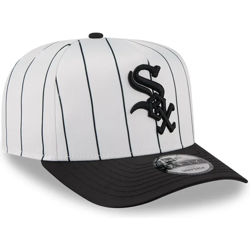 cappellino-visiera-curva-bianco-e-nero-snapback-9fifty-a-frame-satin-pinstripe-di-chicago-white-sox-mlb-di-new-era