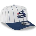 cappellino-curvo-bianco-e-blu-navy-snapback-9fifty-a-frame-satin-pinstripe-dei-chicago-white-sox-mlb-di-new-era