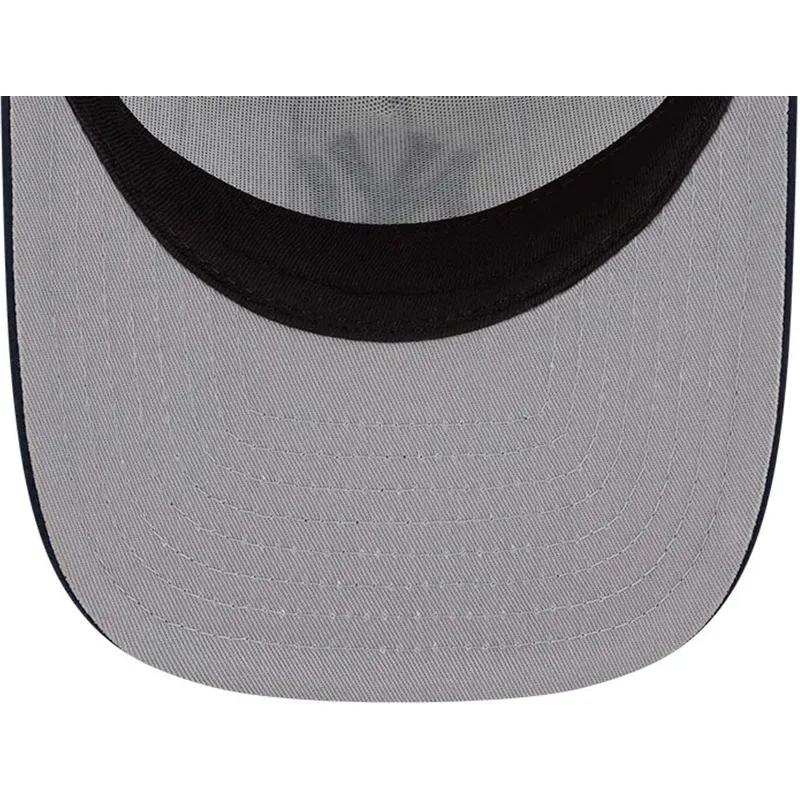 cappellino-visiera-curva-bianco-e-blu-marino-snapback-9fifty-a-frame-satin-pinstripe-di-new-york-yankees-mlb-di-new-era