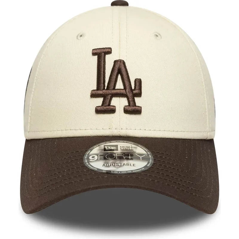 bojd-beige-och-brun-justerbar-keps-9forty-side-patch-fran-los-angeles-dodgers-mlb-av-new-era