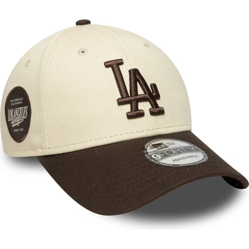 bojd-beige-och-brun-justerbar-keps-9forty-side-patch-fran-los-angeles-dodgers-mlb-av-new-era