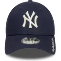 casquette-courbee-bleue-marine-ajustable-9forty-visor-script-new-york-yankees-mlb-new-era