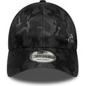 casquette-courbee-camouflage-noire-ajustable-9forty-flawless-pin-new-york-yankees-mlb-new-era