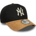 buet-sort-og-brun-snapback-kasket-9forty-e-frame-suede-visor-fra-new-york-yankees-mlb-fra-new-era