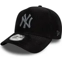 justerbar-svart-bojd-keps-9forty-e-frame-cord-new-york-yankees-mlb-fran-new-era