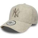 casquette-courbee-beige-snapback-avec-logo-beige-9forty-e-frame-melton-new-york-yankees-mlb-new-era