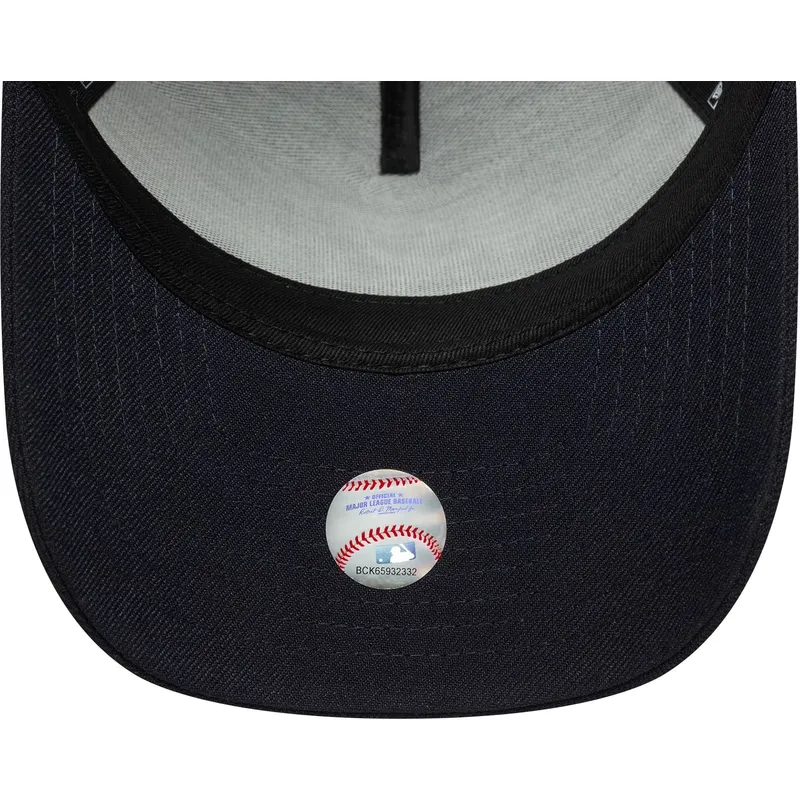 granatowa-czapka-z-zakrzywionym-daszkiem-snapback-9forty-e-frame-tonal-icon-new-york-yankees-mlb-od-new-era