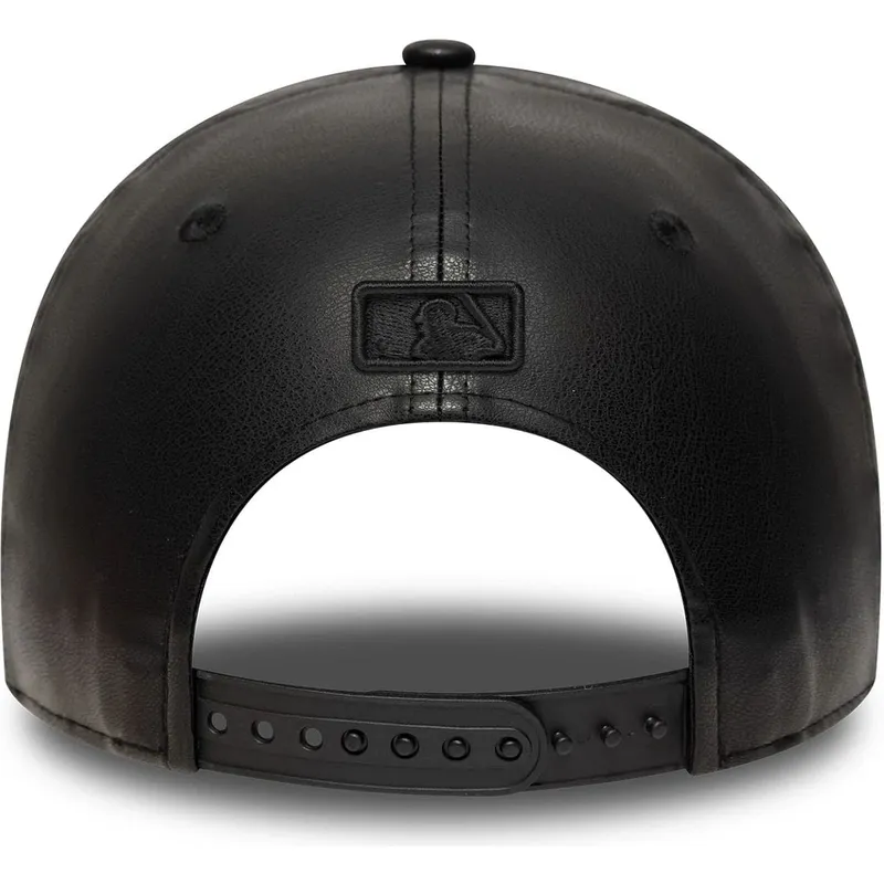 gorra-curva-negra-snapback-con-logo-negro-9forty-m-crown-pu-de-los-angeles-dodgers-mlb-de-new-era