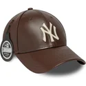 cappellino-curvo-marrone-regolabile-9forty-m-crown-img-leather-di-new-york-yankees-mlb-di-new-era