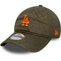 cappellino-verde-con-visiera-curva-regolabile-con-logo-arancione-9twenty-quilted-dei-los-angeles-dodgers-mlb-di-new-era