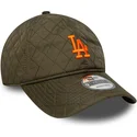 cappellino-verde-con-visiera-curva-regolabile-con-logo-arancione-9twenty-quilted-dei-los-angeles-dodgers-mlb-di-new-era