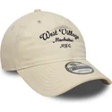 cappellino-curvo-beige-regolabile-west-village-9twenty-wordmark-di-new-era