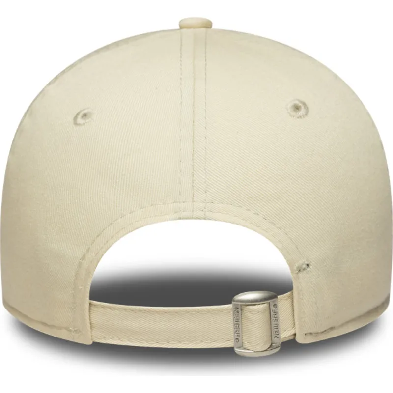 gorra-curva-beige-ajustable-para-mujer-con-logo-rosa-9forty-league-essential-de-new-york-yankees-mlb-de-new-era