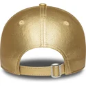 cappellino-curvo-dorato-regolabile-da-donna-9forty-metallic-new-york-yankees-mlb-di-new-era