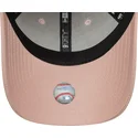 rosa-justerbar-bojd-keps-for-kvinnor-med-rosa-logotyp-9forty-league-essential-los-angeles-dodgers-mlb-fran-new-era